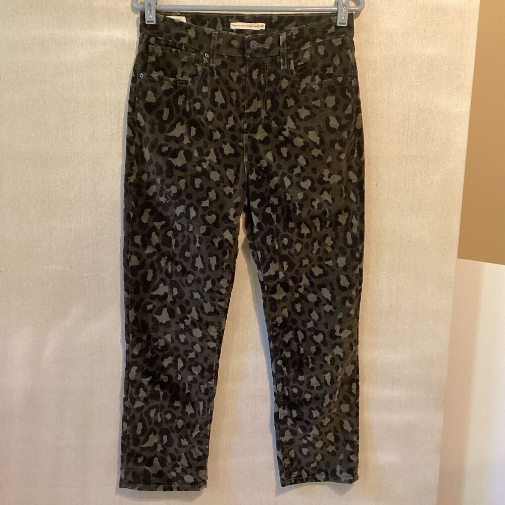 Levi’s 724 high rise straight crop size 30